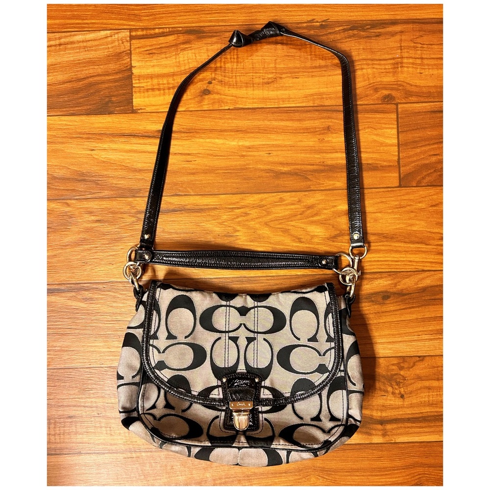 Coach Handbag, Excellent Condition